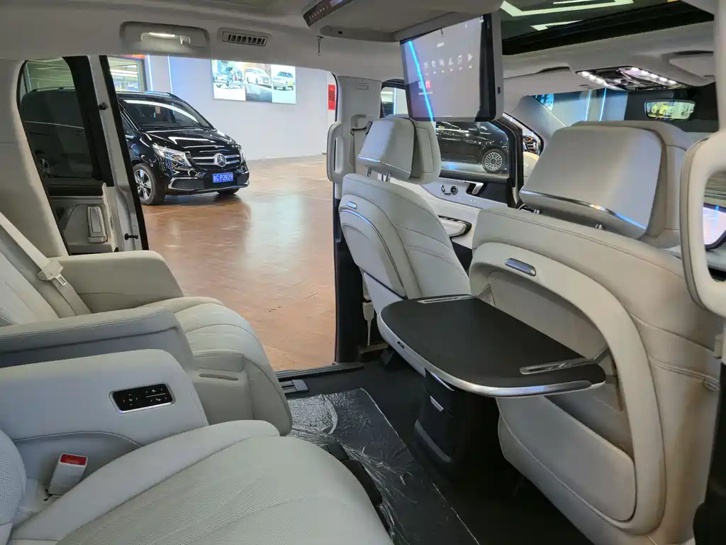 Buick Buick GL8 PHEV 2024 Avenir Luxury Edition 7-Seater 2024 - thumbnail 18