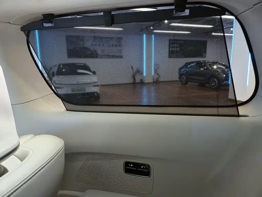 Buick Buick GL8 PHEV 2024 Avenir Luxury Edition 7-Seater 2024 - thumbnail 27