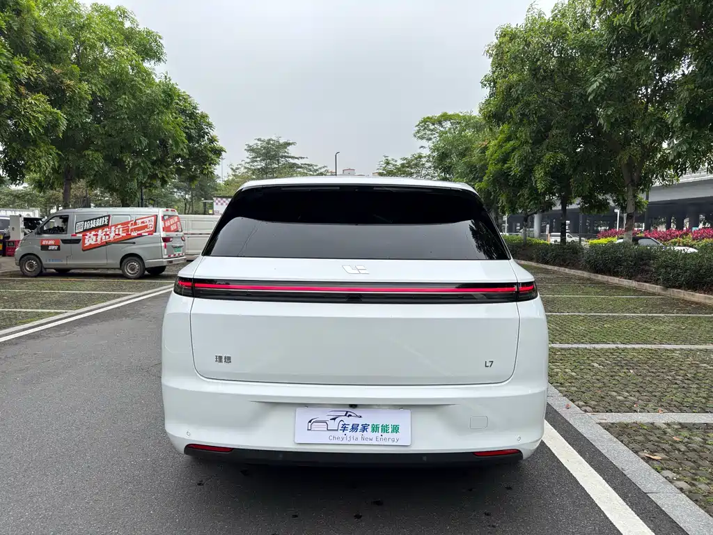 Li Auto Li L7 2023 Pro 2023 - thumbnail 7