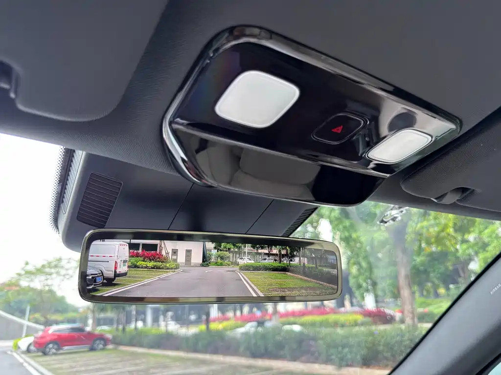 Li Auto Li L7 2023 Pro 2023 - thumbnail 22
