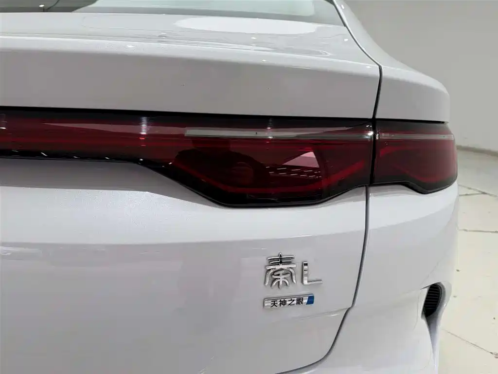 BYD BYD Qin L 2025 EV 545km Yunian Edition 2025 - thumbnail 10