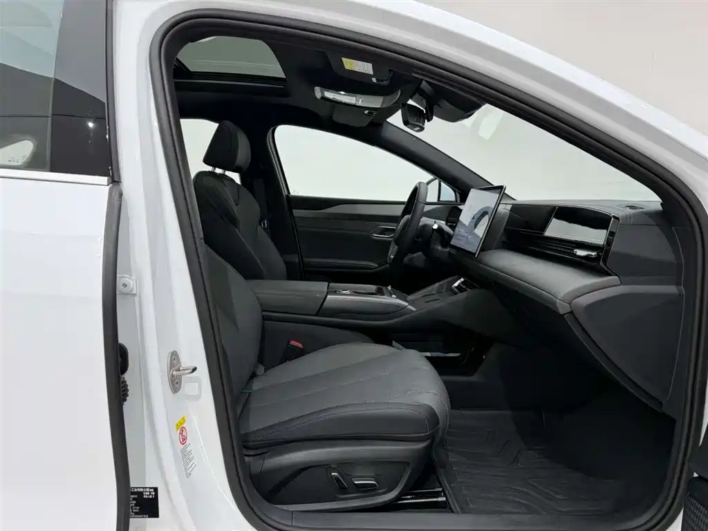 BYD BYD Qin L 2025 EV 545km Yunian Edition 2025 - thumbnail 19
