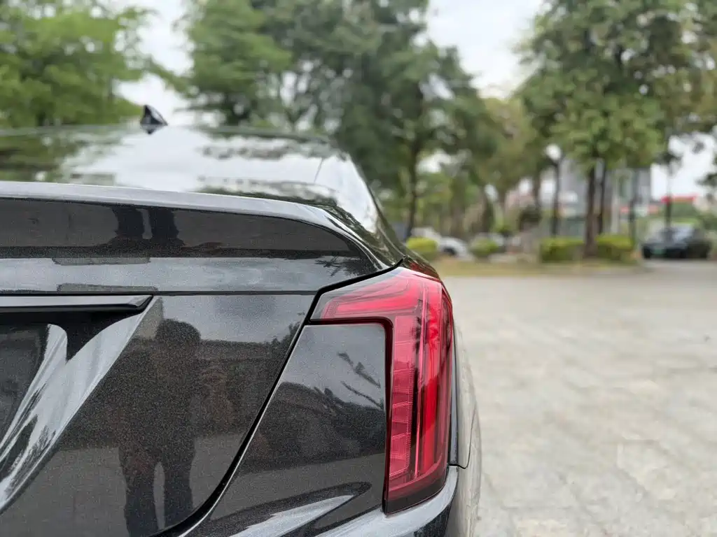 Cadillac Cadillac CT5 2022 28T Luxury 2021 - thumbnail 17