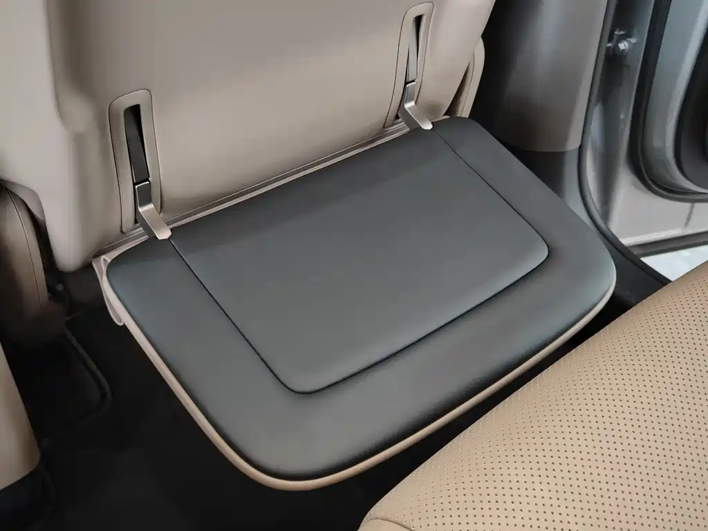 Li Auto Li Auto i6 2025 RWD Standard Edition 2025 - thumbnail 10