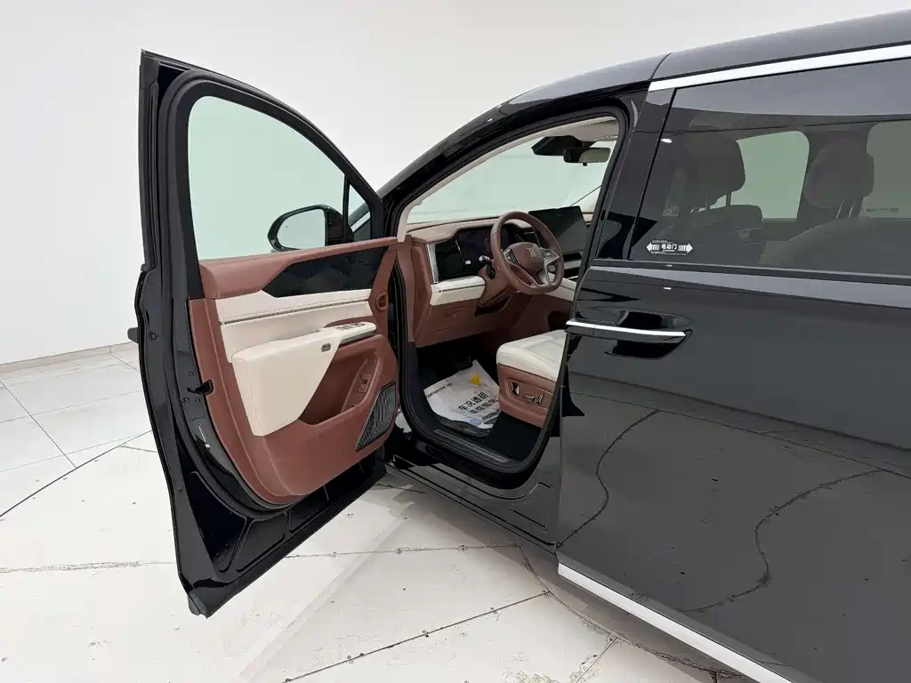 BYD BYD Xia 2025 DM-i 1.5T 180km Beyond Edition 2025 - thumbnail 10