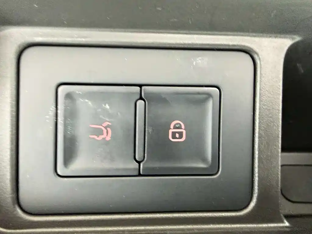 BYD BYD Xia 2025 DM-i 1.5T 180km Beyond Edition 2025 - thumbnail 24
