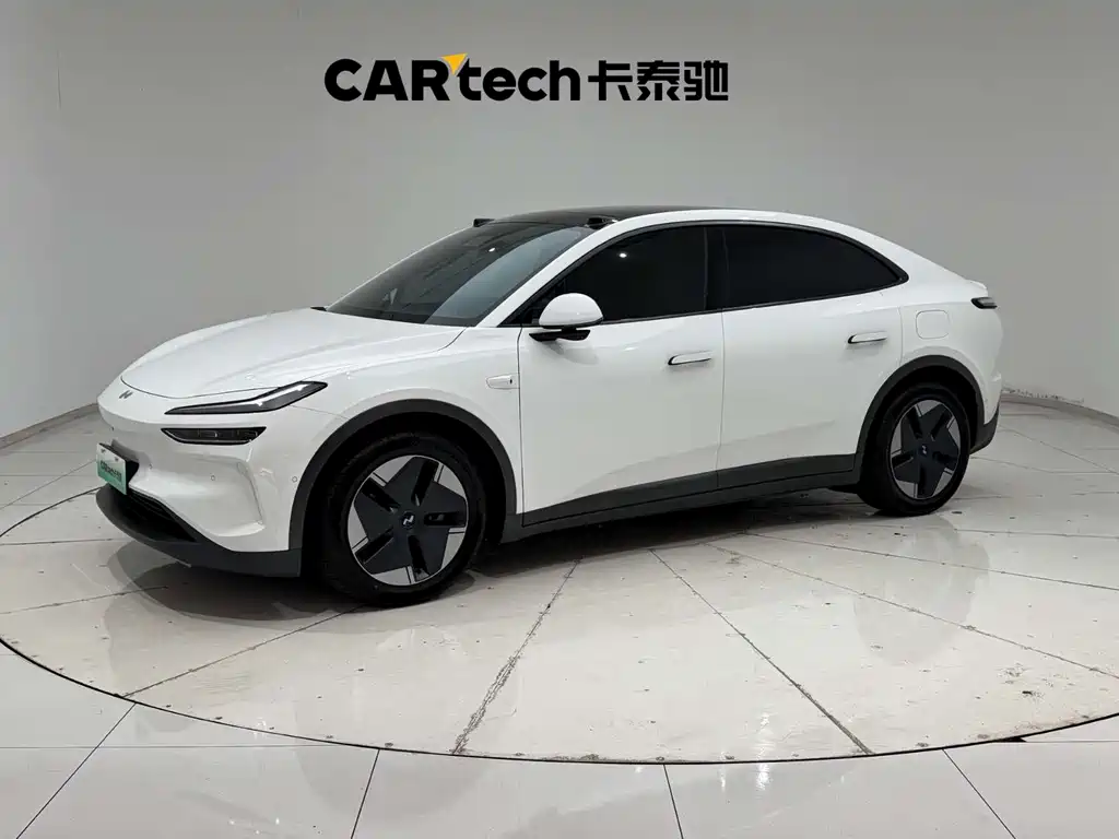 Onvo Onvo L60 2024 60kWh AWD 2025