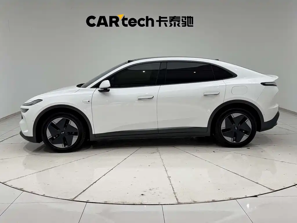 Onvo Onvo L60 2024 60kWh AWD 2025 - thumbnail 6