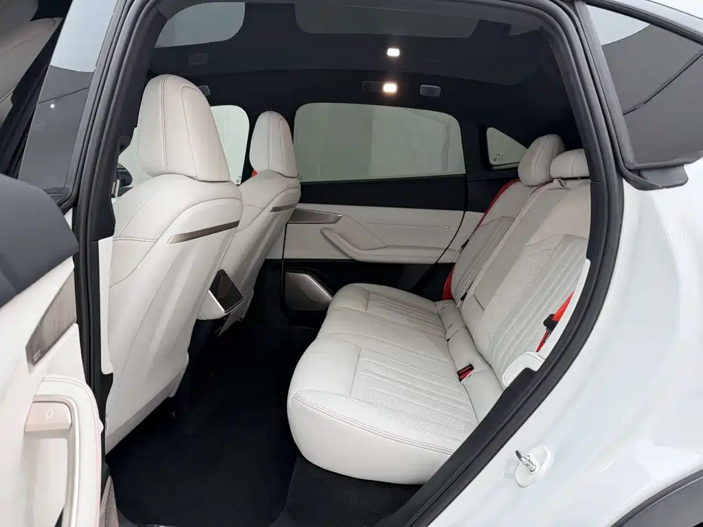 Onvo Onvo L60 2024 60kWh AWD 2025 - thumbnail 17