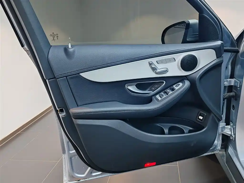 Mercedes-Benz Mercedes-Benz GLC 260 L 4MATIC Dynamic Edition 2022 Facelift 2022 - thumbnail 8