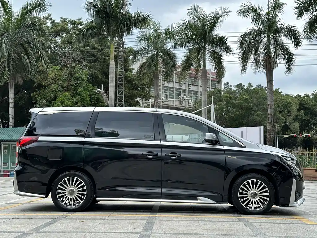GAC Trumpchi GAC Trumpchi M8 2021 Master Series 390T 4-Seat Yuxiang Edition 2022 - thumbnail 3