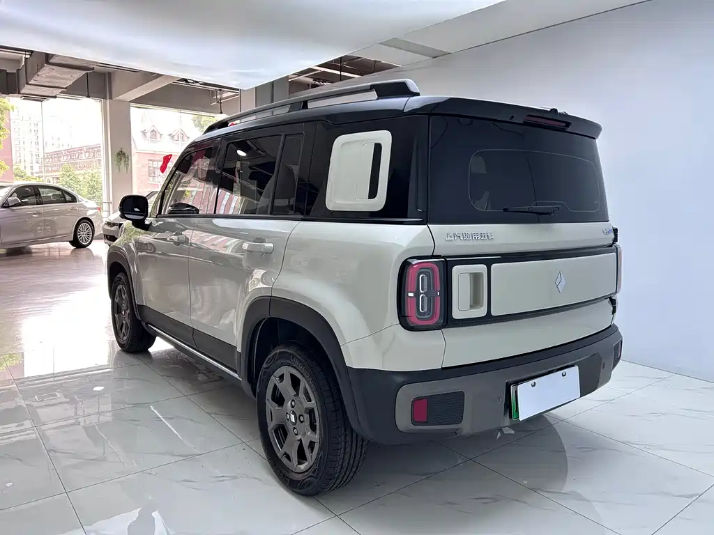 Baojun Baojun Yep Plus 2025 Flagship Edition 5-Seater 2025 - thumbnail 5