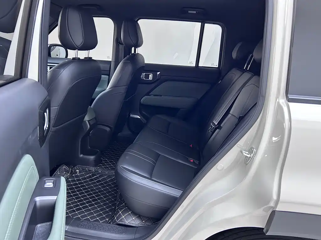Baojun Baojun Yep Plus 2025 Flagship Edition 5-Seater 2025 - thumbnail 9