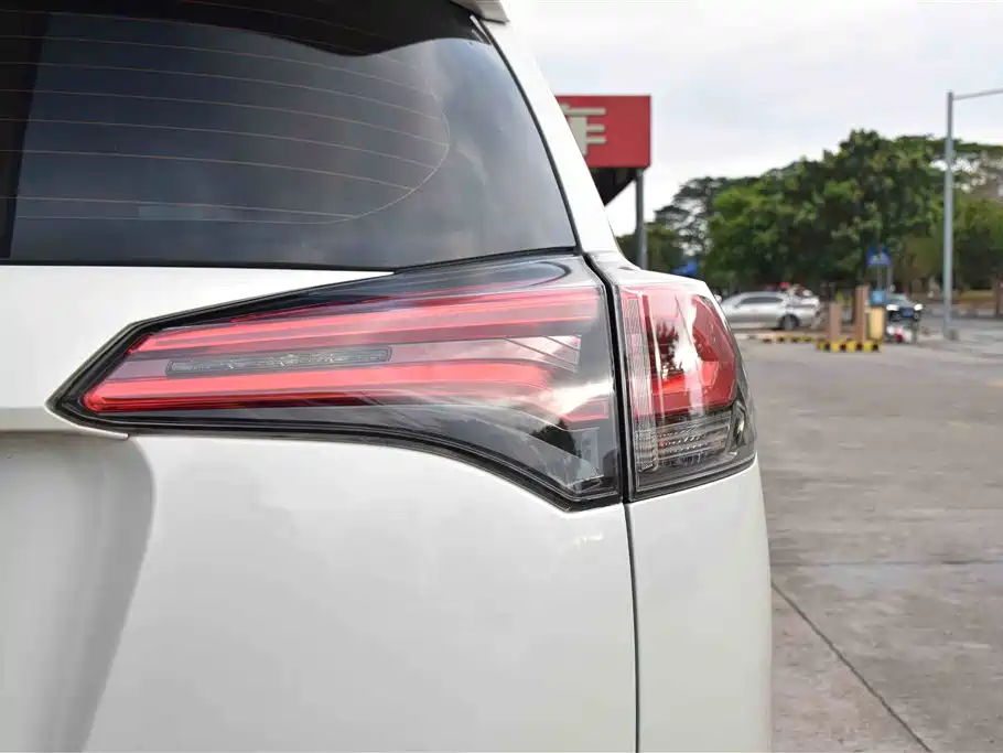 Toyota 2019 Toyota RAV4 2.0L CVT 2WD Pioneer Edition China VI 2019 - thumbnail 17