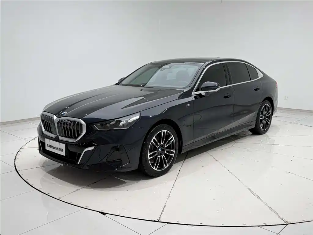BMW BMW 5 Series 2025 525Li M Sport Package 2025 - thumbnail 5