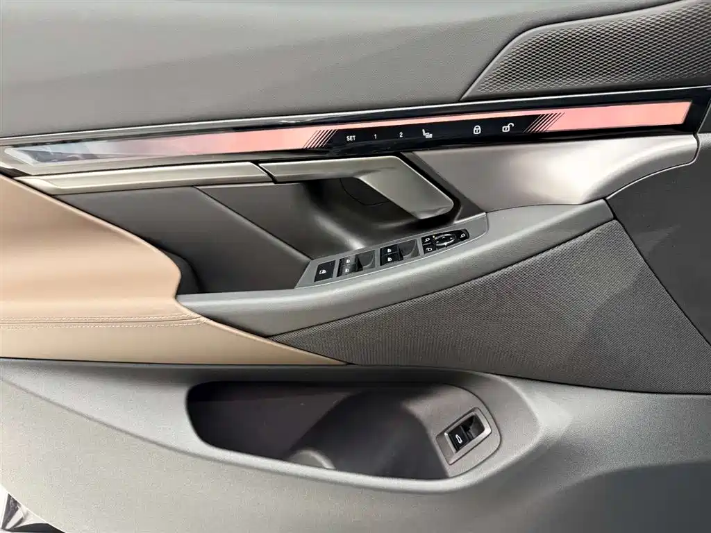 BMW BMW 5 Series 2025 525Li M Sport Package 2025 - thumbnail 21
