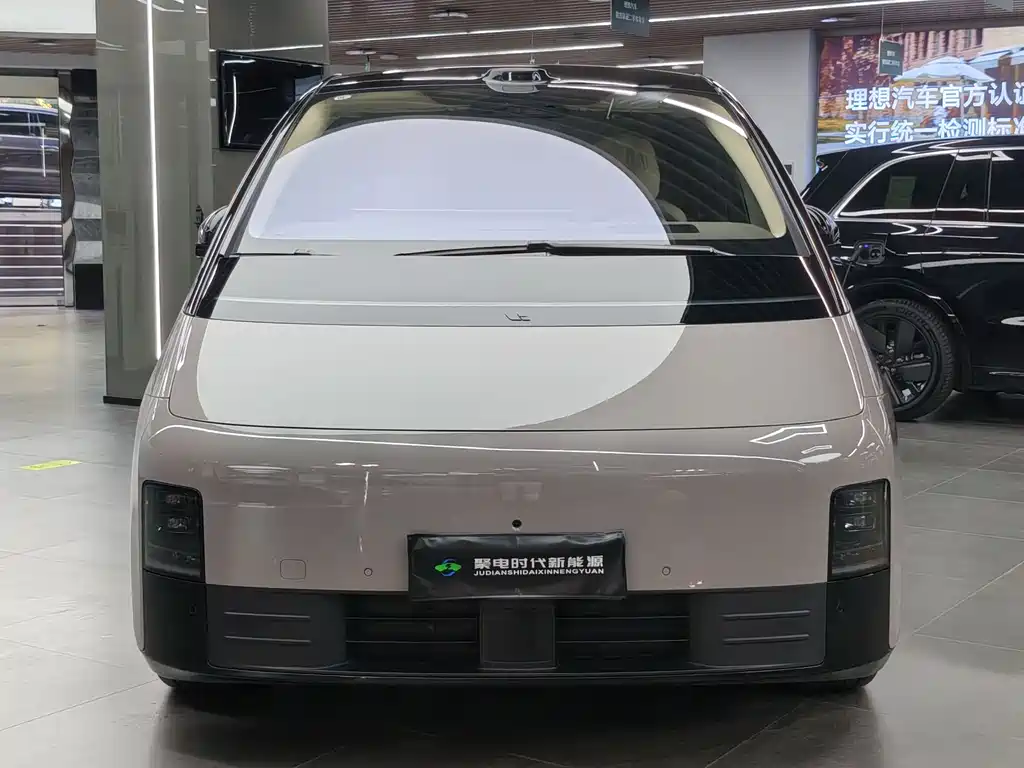 Li Auto Li Auto MEGA 2025 Ultra Smart Refresh Edition 2025 - thumbnail 3