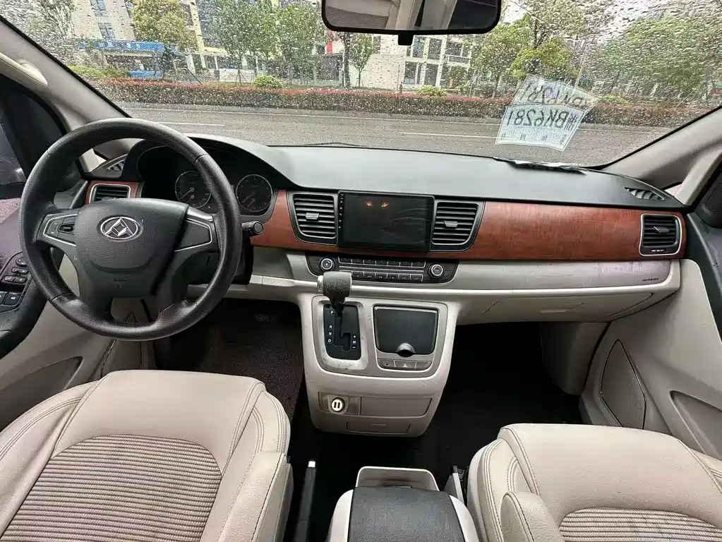Maxus Maxus G10 2016 - thumbnail 7