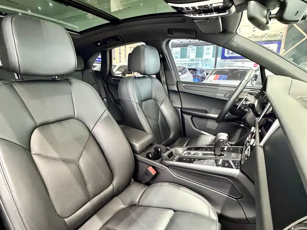 Porsche 2024 Macan 2.0T 2024 - thumbnail 11