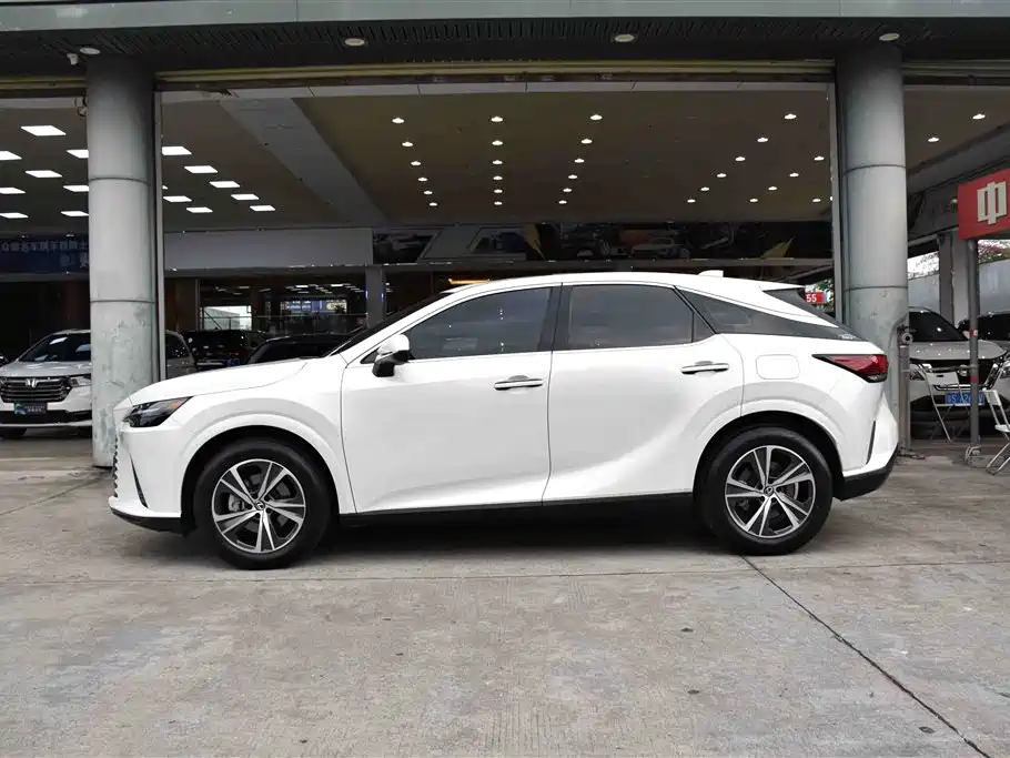 Lexus Lexus RX 350h FWD 2023 - thumbnail 4