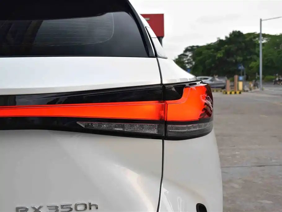 Lexus Lexus RX 350h FWD 2023 - thumbnail 18