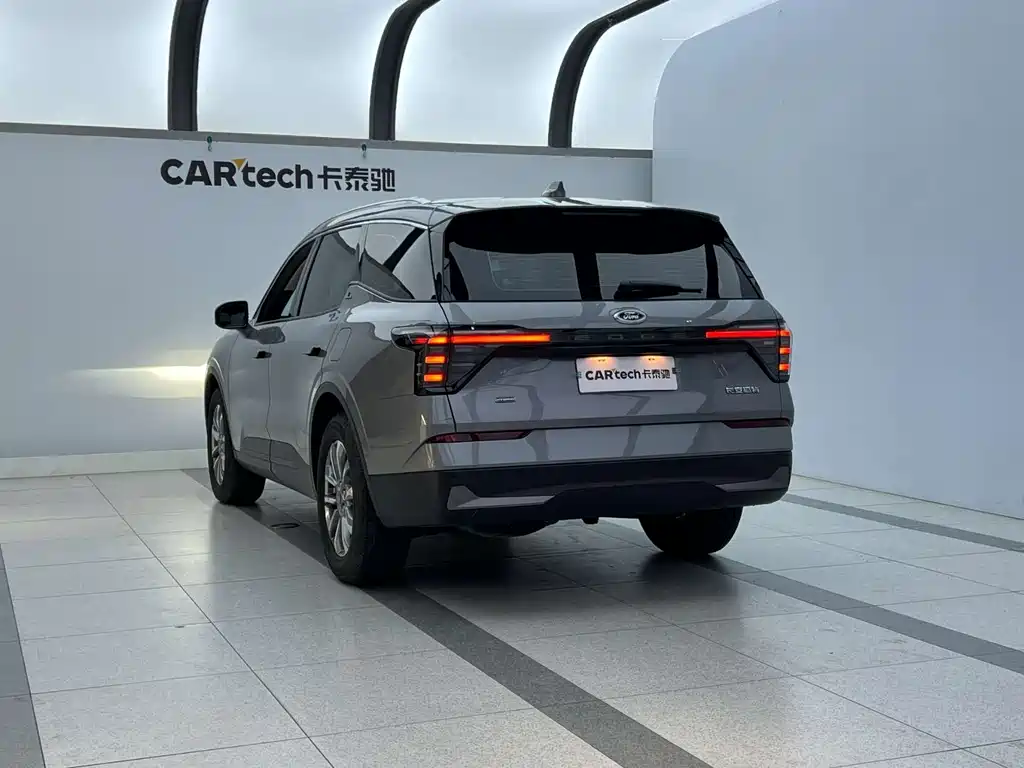 Ford Ford Edge L 2023 2.0T EcoBoost Hybrid FWD 7-Seater Luxury 2025 - thumbnail 3
