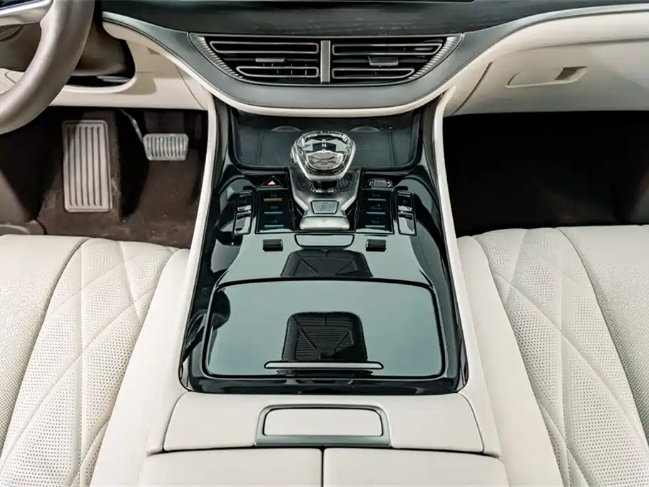 Denza Denza D9 2024 DM-i 980 AWD Flagship 2024 - thumbnail 14