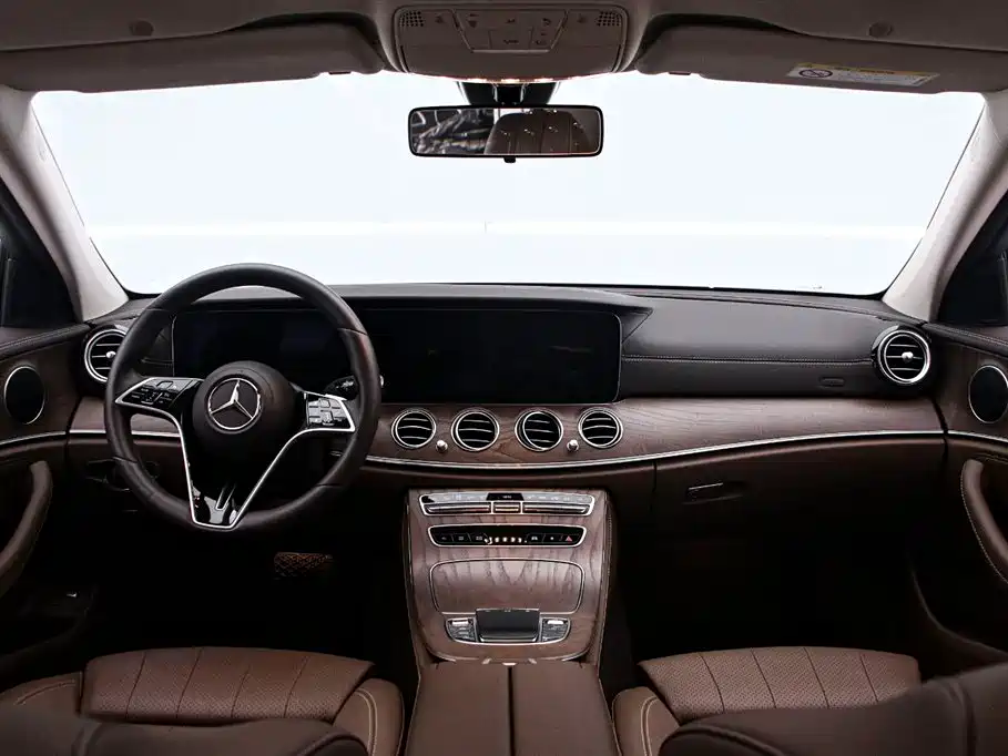 Mercedes-Benz Mercedes-Benz E-Class 2023 Facelift E 260 L 2023 - thumbnail 5