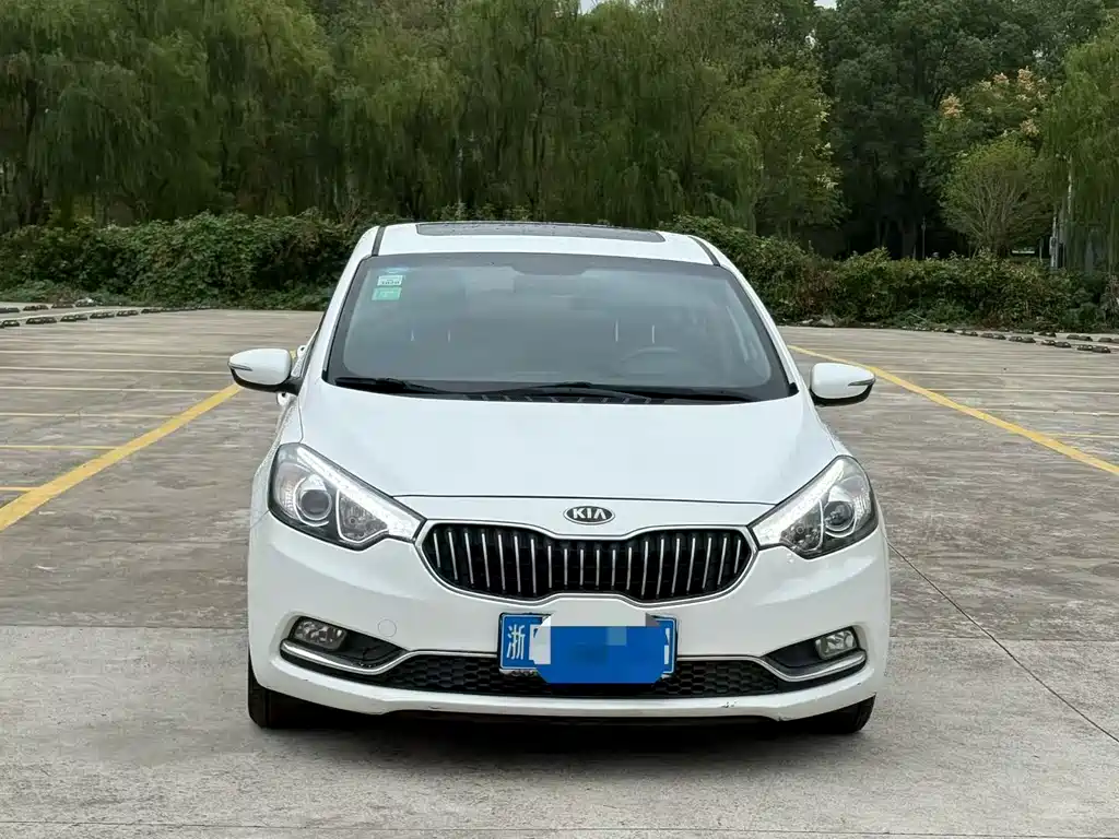 Kia Kia K3 2013 1.6L Automatic GL 2013 - thumbnail 2