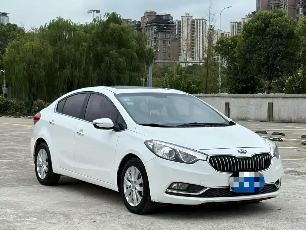 Kia Kia K3 2013 1.6L Automatic GL 2013 - thumbnail 3