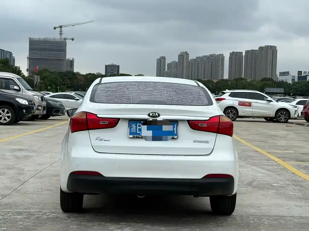 Kia Kia K3 2013 1.6L Automatic GL 2013 - thumbnail 5