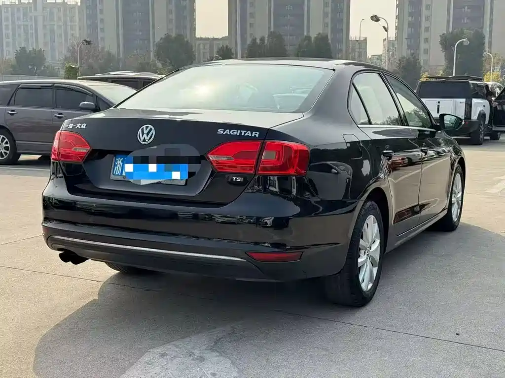 Volkswagen Volkswagen Sagitar 2014 1.4TSI Automatic Fashion 2014 - thumbnail 4