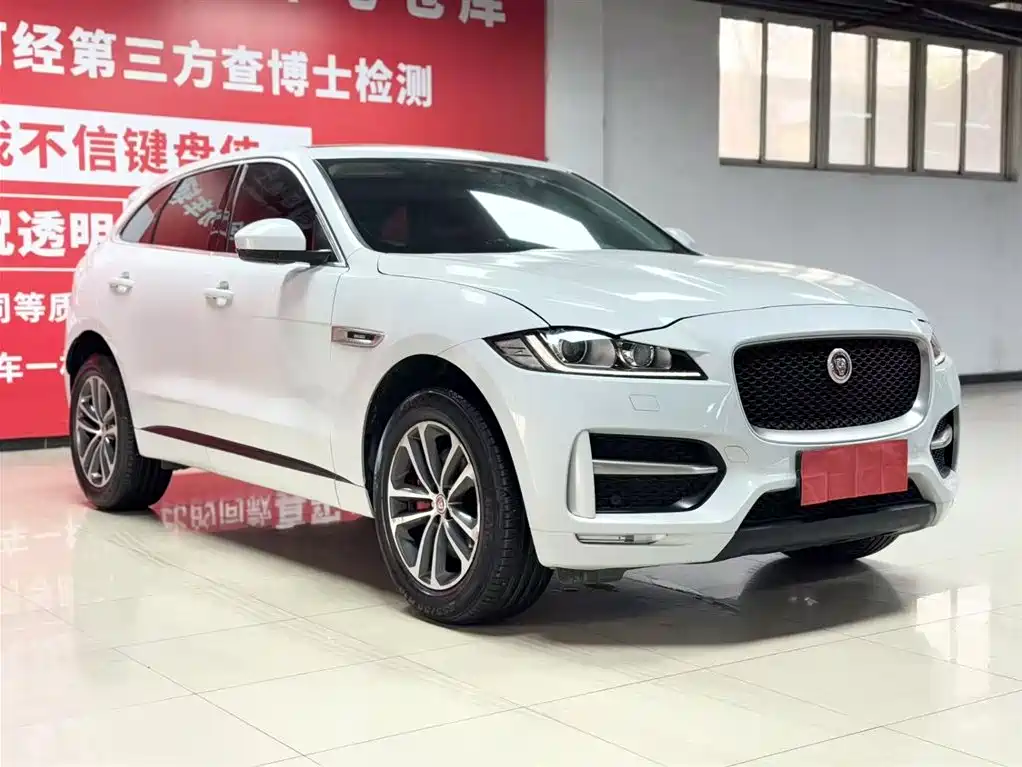Jaguar Jaguar F-PACE 2018 3.0 SC AWD R-Sport 2018 - thumbnail 3