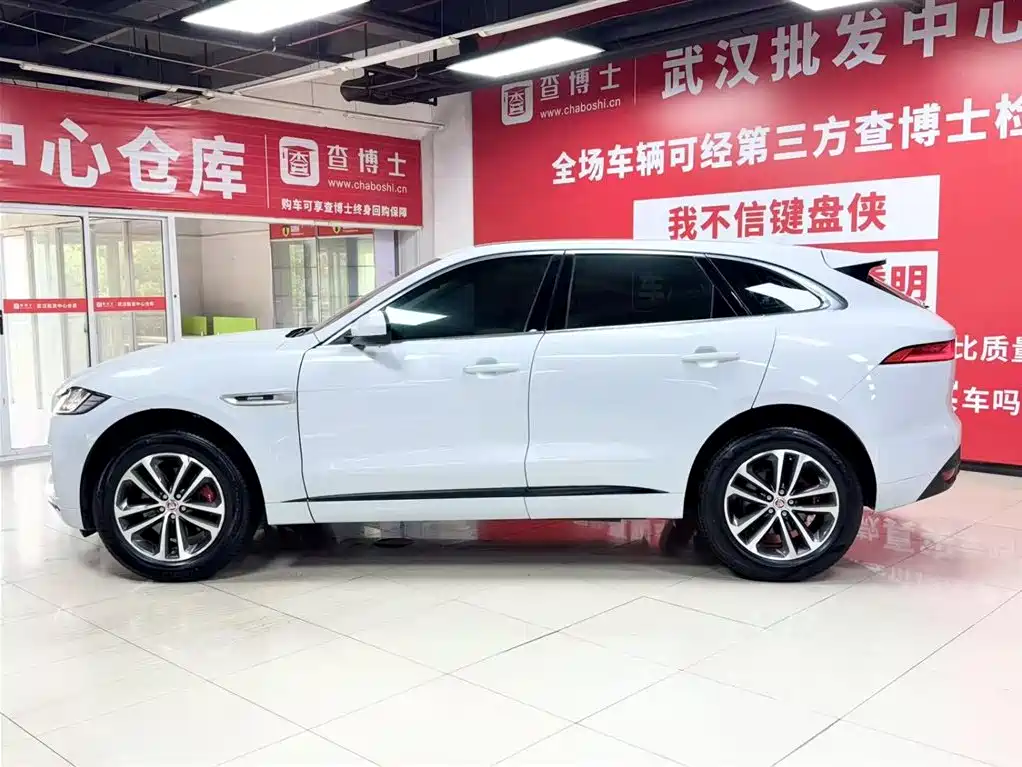 Jaguar Jaguar F-PACE 2018 3.0 SC AWD R-Sport 2018 - thumbnail 4
