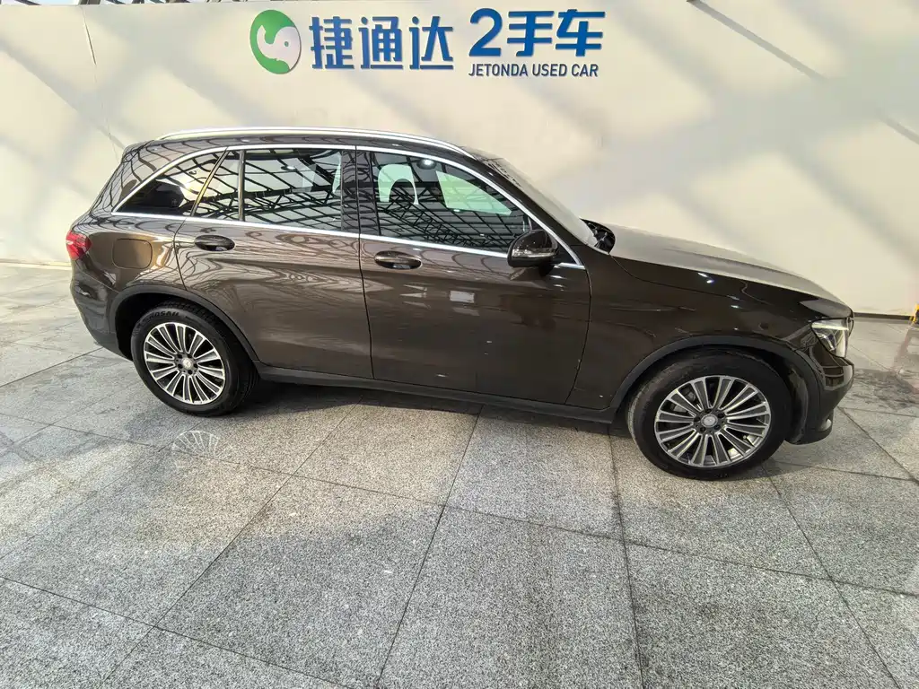 Mercedes-Benz Mercedes-Benz GLC 2016 GLC 200 4MATIC 2016 - thumbnail 4