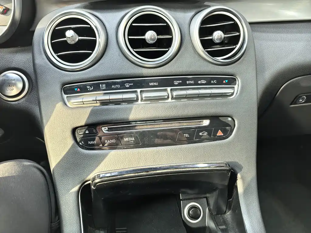 Mercedes-Benz Mercedes-Benz GLC 2016 GLC 200 4MATIC 2016 - thumbnail 11