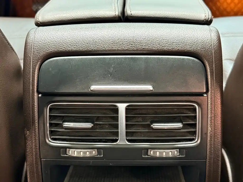 Volkswagen Volkswagen Touareg 2011 3.0 TDI Comfort 2012 - thumbnail 14