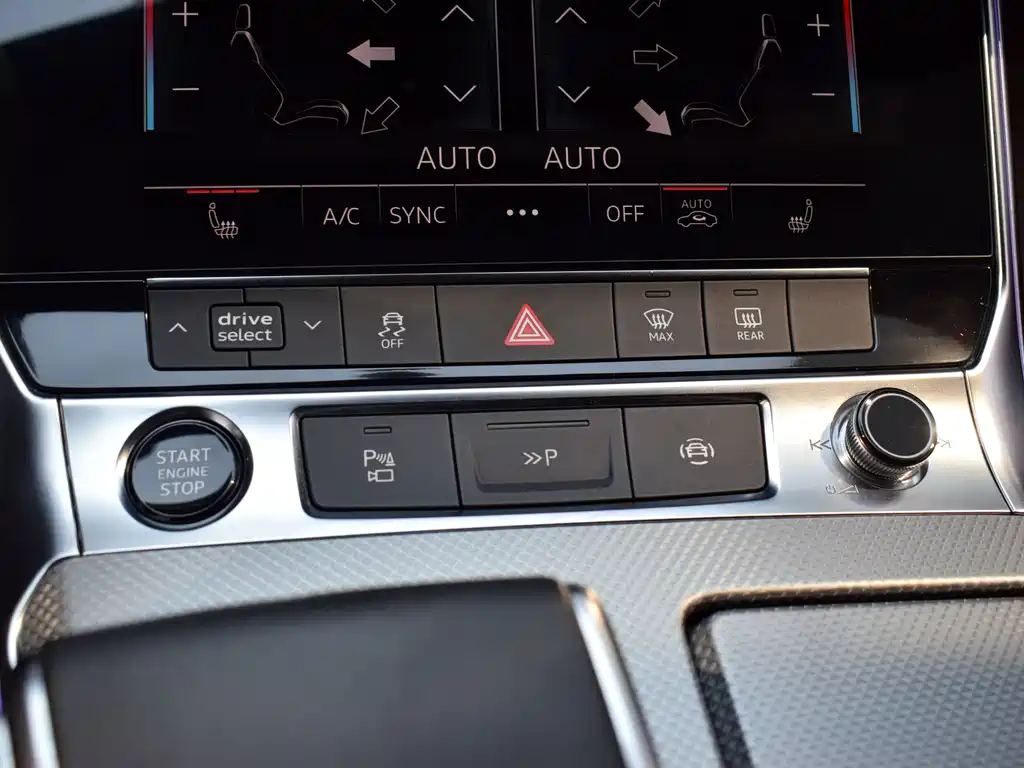 Audi Audi A7L 2024 45 TFSI quattro S-line Black Warrior Edition 2024 - thumbnail 13