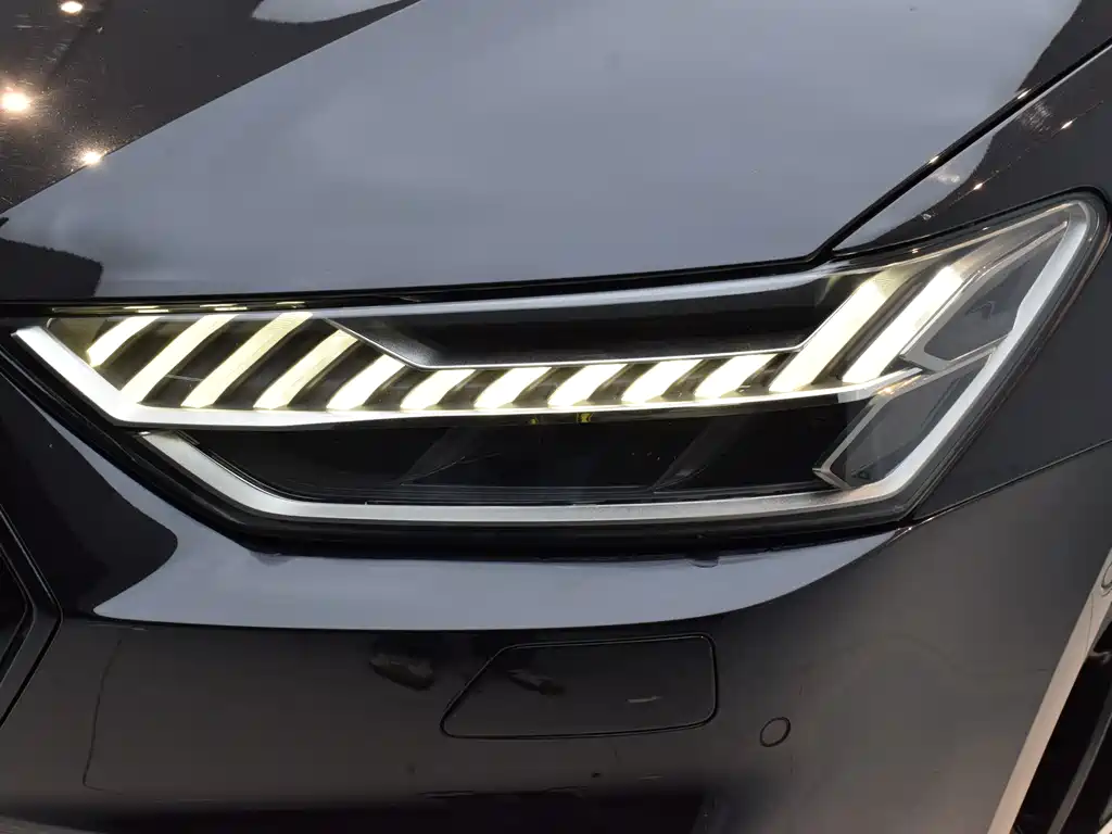 Audi Audi A7L 2024 45 TFSI quattro S-line Black Warrior Edition 2024 - thumbnail 20