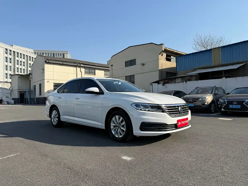 Volkswagen Volkswagen Lavida 2022 1.5L Automatic Fashion Edition 2022 - thumbnail 2