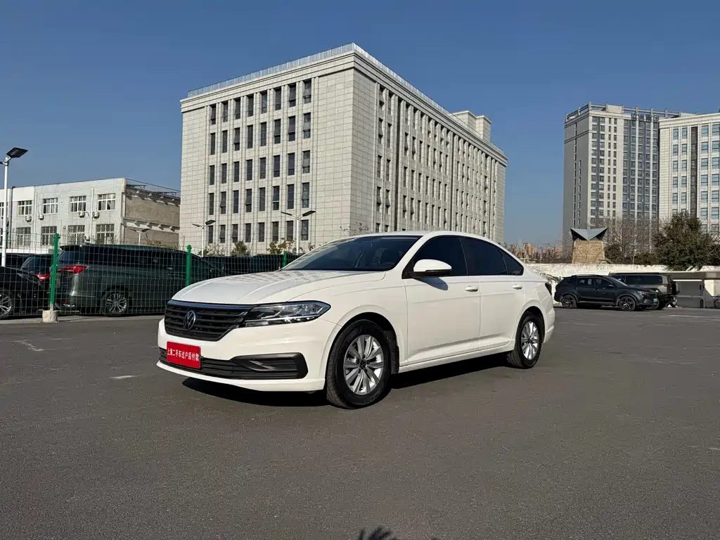 Volkswagen Volkswagen Lavida 2022 1.5L Automatic Fashion Edition 2022 - thumbnail 3