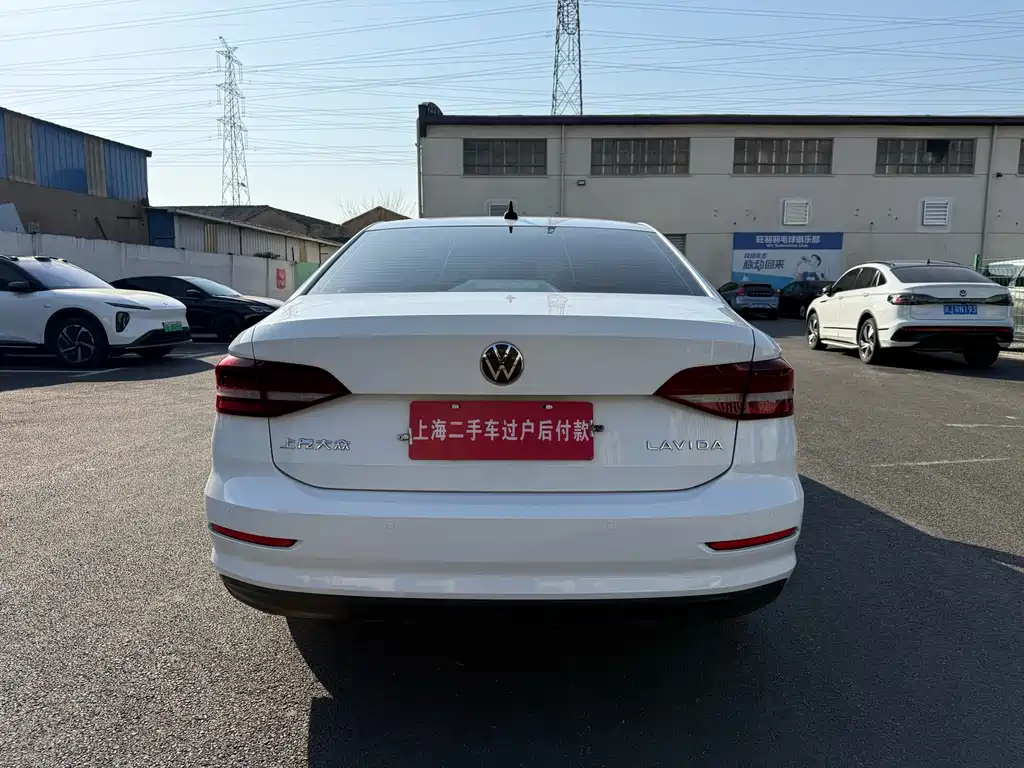 Volkswagen Volkswagen Lavida 2022 1.5L Automatic Fashion Edition 2022 - thumbnail 15