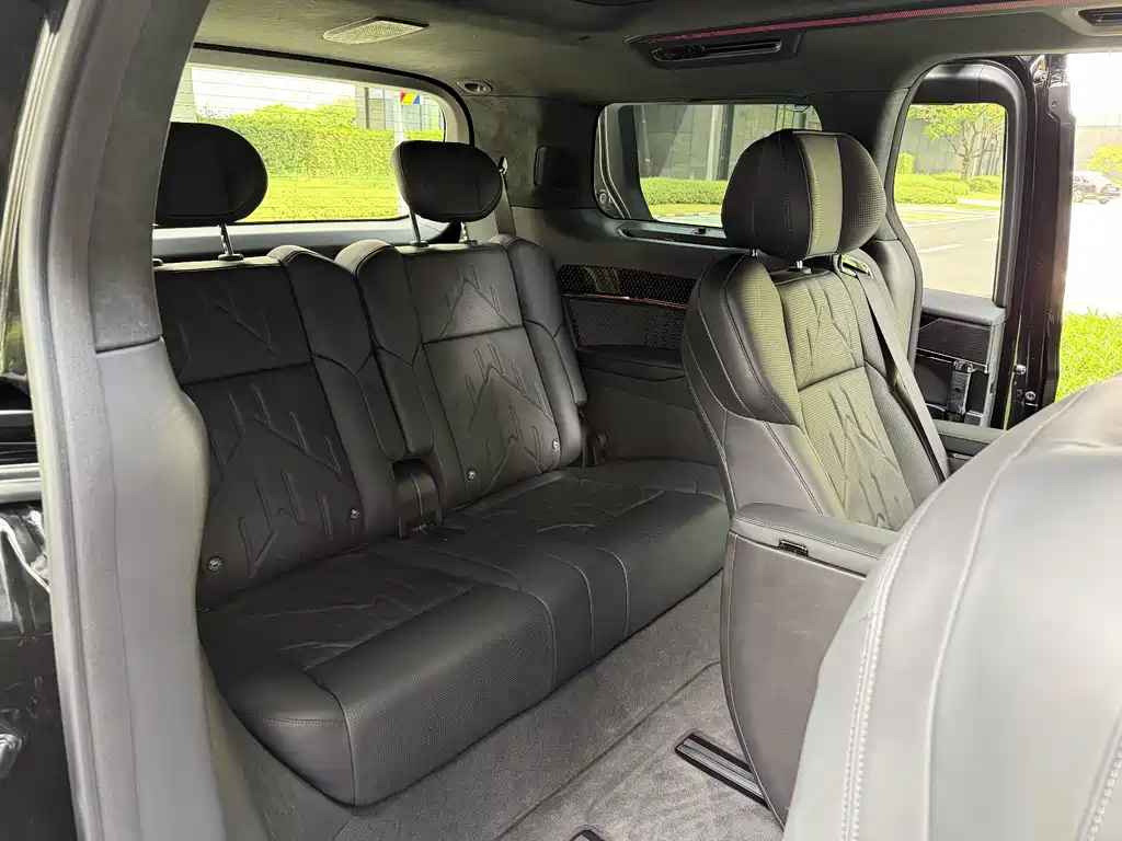 Zeekr Zeekr 009 2024 Six-Seater Executive Edition AWD 108kWh 2025 - thumbnail 19