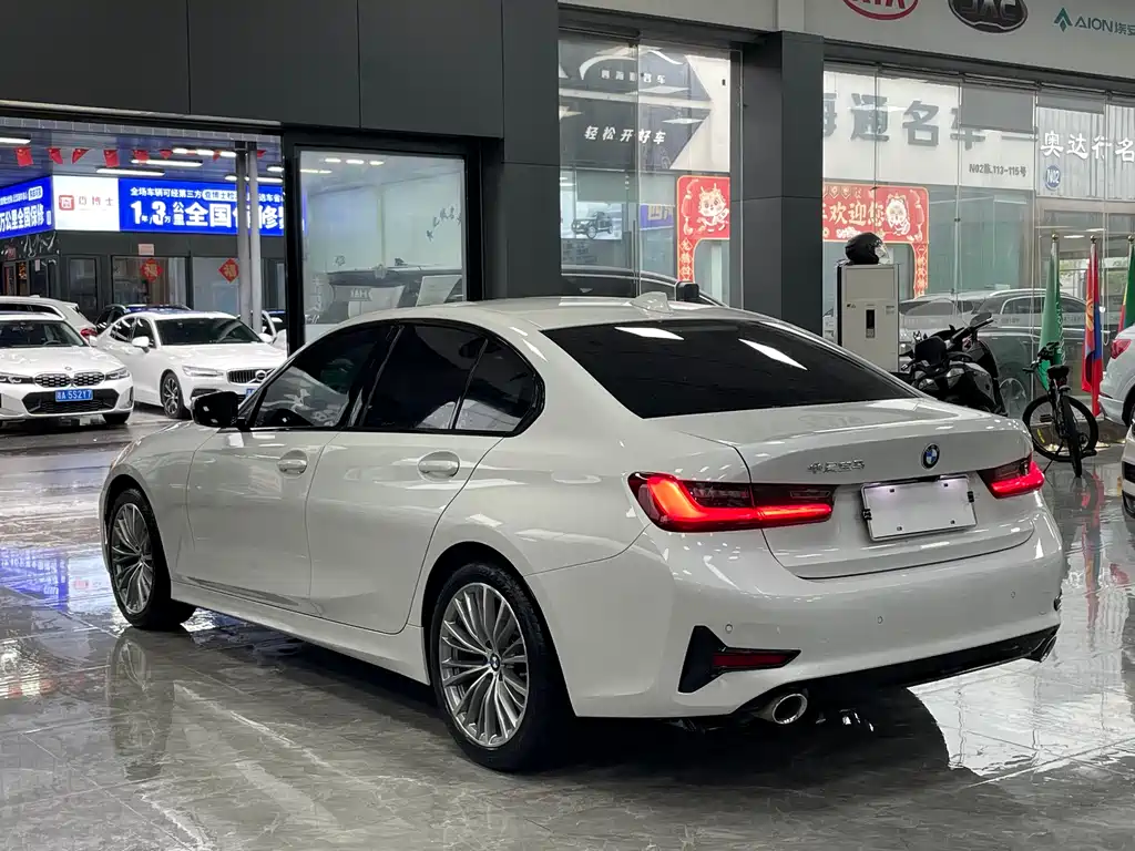 BMW BMW 3 Series 2022 Facelift 320i M Sport Package 2022 - thumbnail 14
