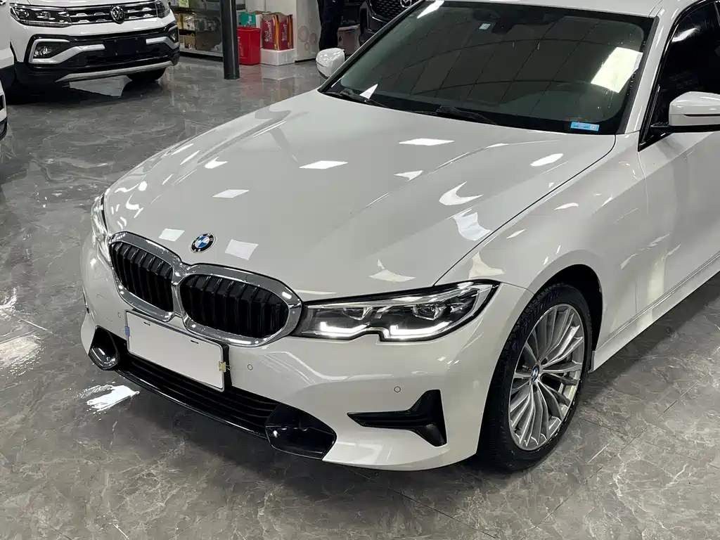 BMW BMW 3 Series 2022 Facelift 320i M Sport Package 2022 - thumbnail 17