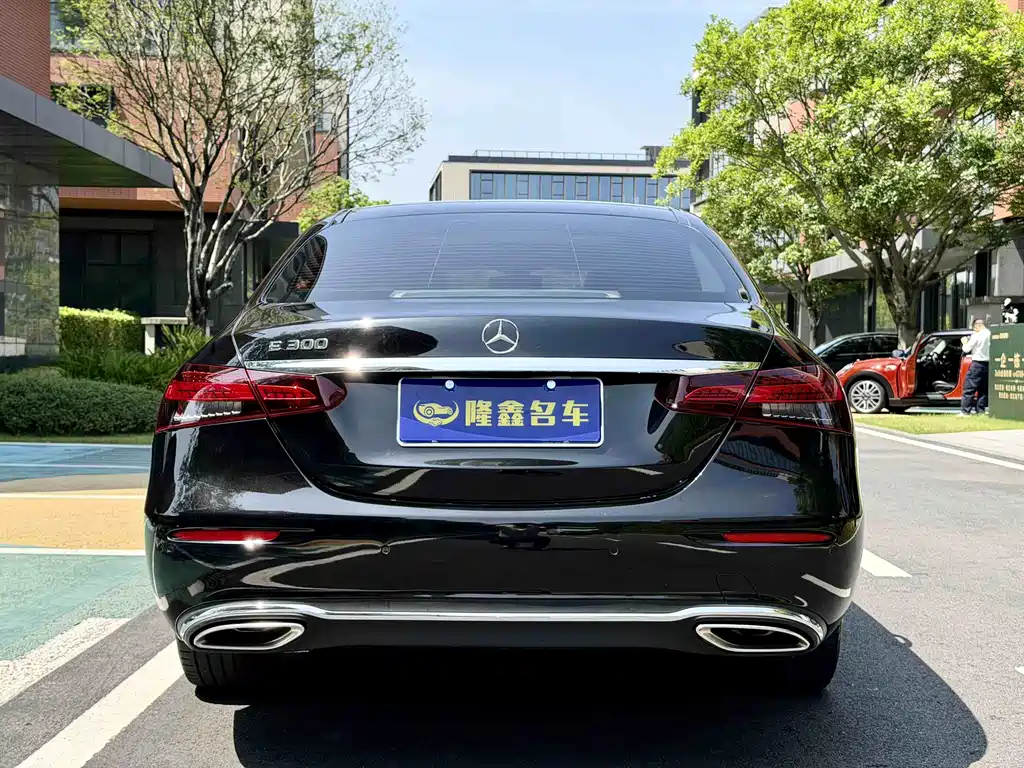 Mercedes-Benz Mercedes-Benz E-Class 2022 E 300 L Sport Fashion 2022 - thumbnail 6