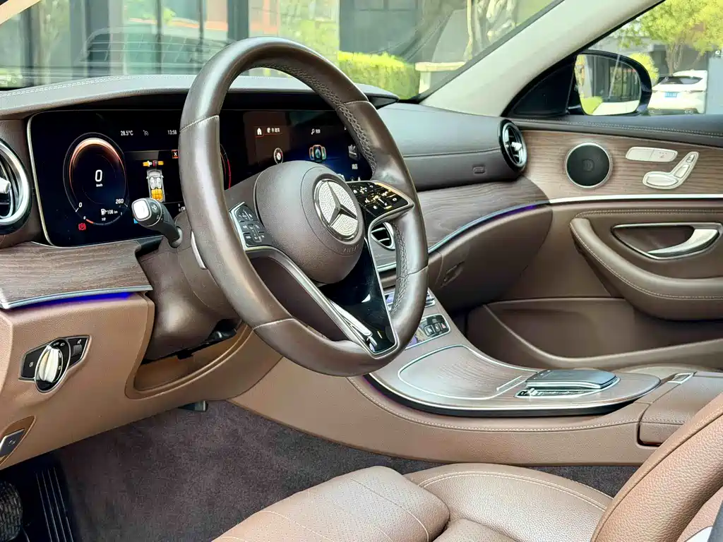 Mercedes-Benz Mercedes-Benz E-Class 2022 E 300 L Sport Fashion 2022 - thumbnail 11
