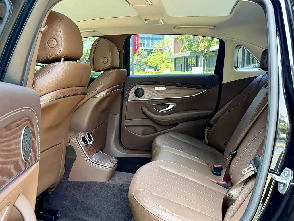 Mercedes-Benz Mercedes-Benz E-Class 2022 E 300 L Sport Fashion 2022 - thumbnail 13