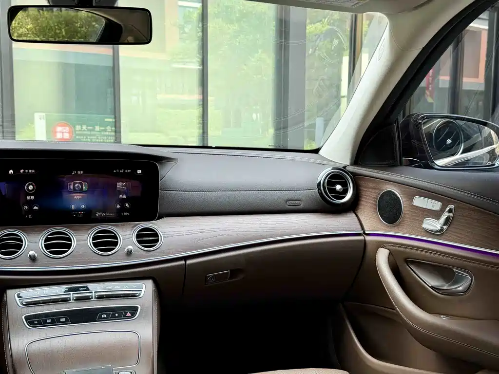 Mercedes-Benz Mercedes-Benz E-Class 2022 E 300 L Sport Fashion 2022 - thumbnail 18
