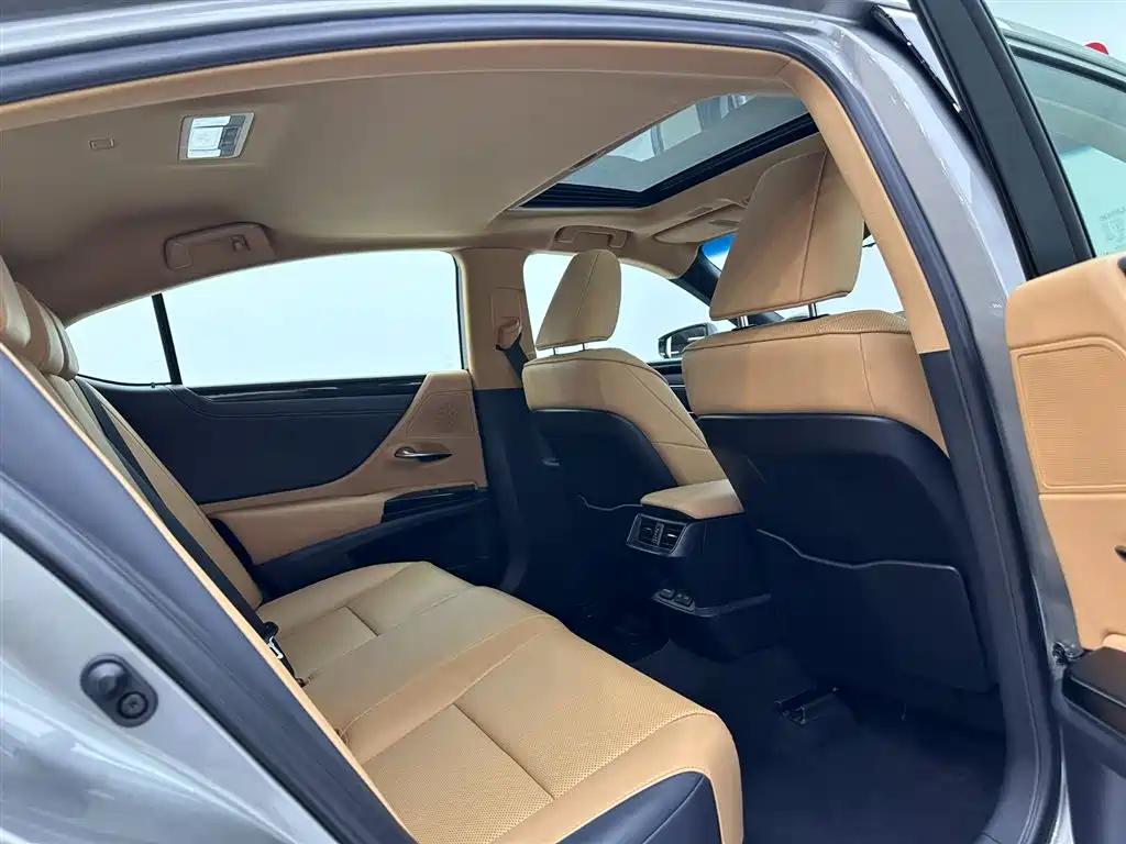 Lexus Lexus ES 2023 200 Excellence Edition 2024 - thumbnail 21